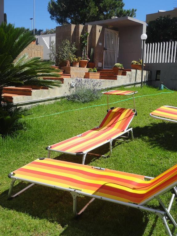 Acquamarina Hotel Чивитавекия Екстериор снимка
